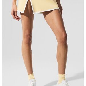 ALO Yoga Light Yellow Skort